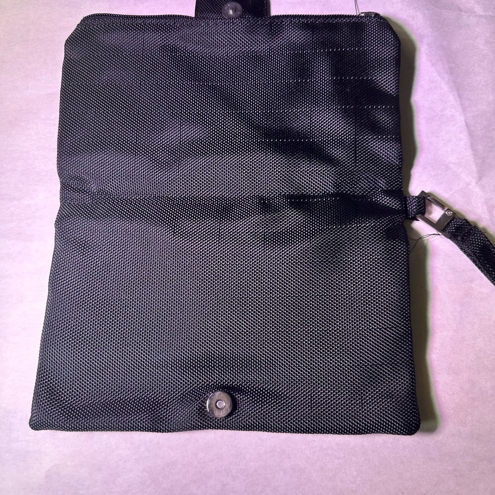 Viktor & Rolf Black Textured Clutch - Picture 4 of 7